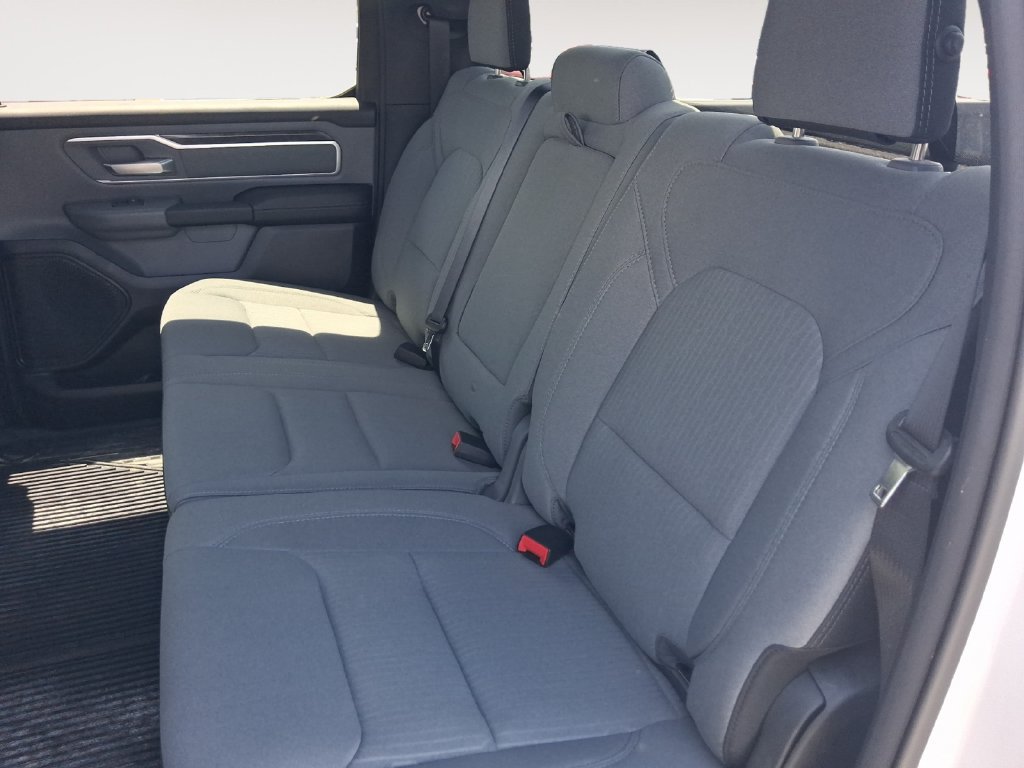 Used 2021 RAM 1500 Big Horn RWD image 13
