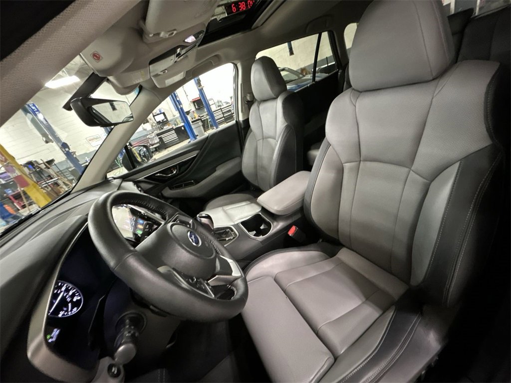 Certified 2020 Subaru Outback Limited image 15
