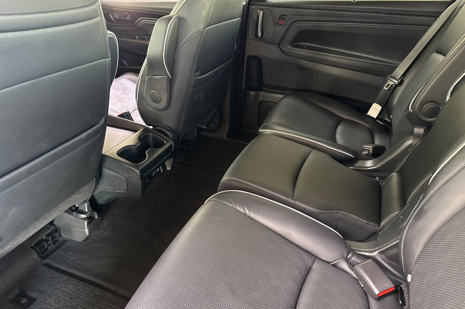 Certified 2024 Honda Odyssey Elite image 28