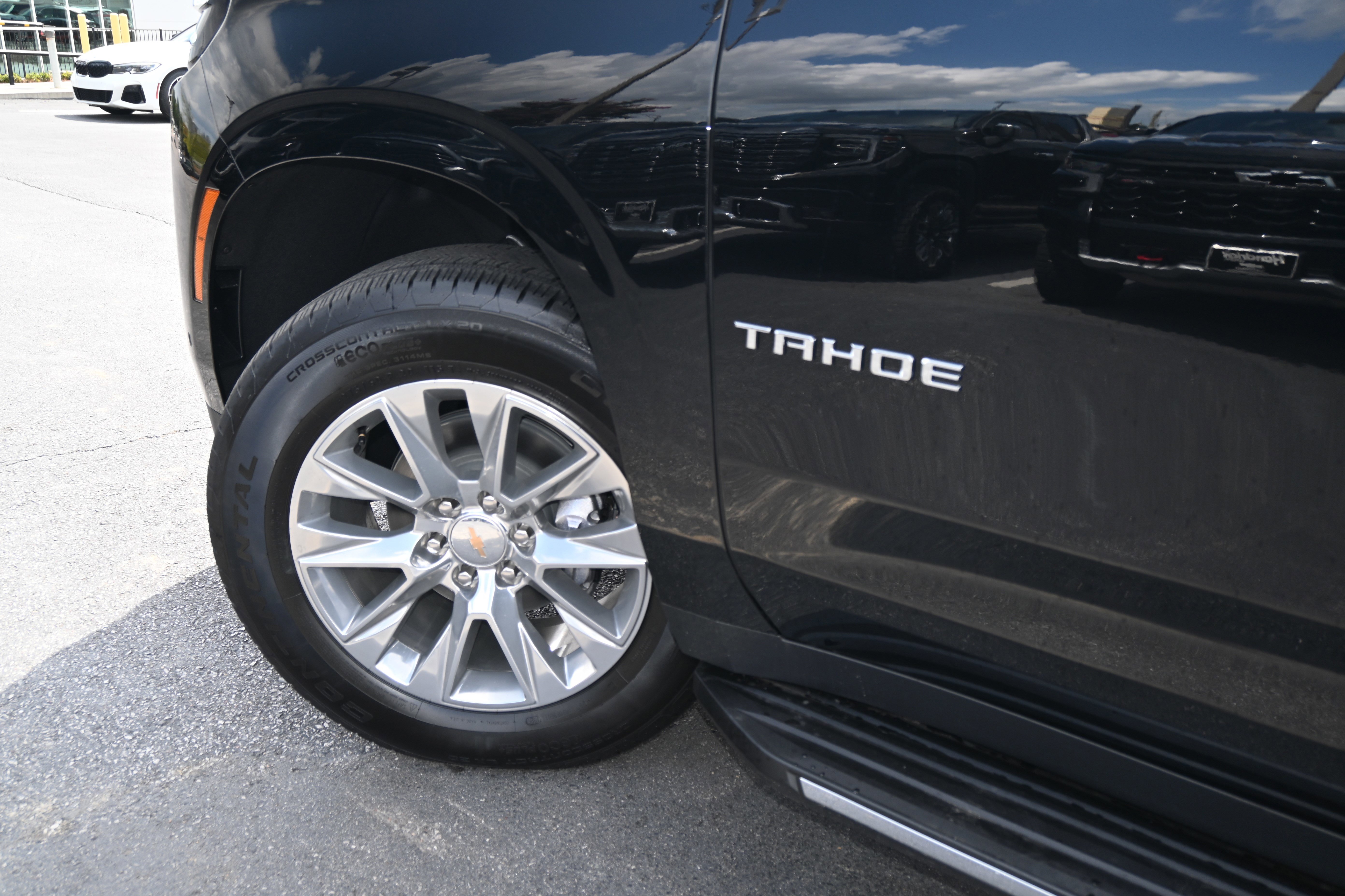 Used 2025 Chevrolet Tahoe Premier w/ Sun And Tow Package image 43