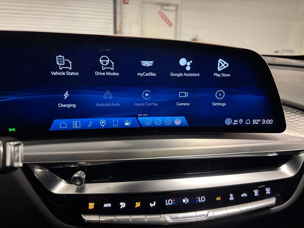 New 2026 Cadillac Lyriq Premium Sport image 36