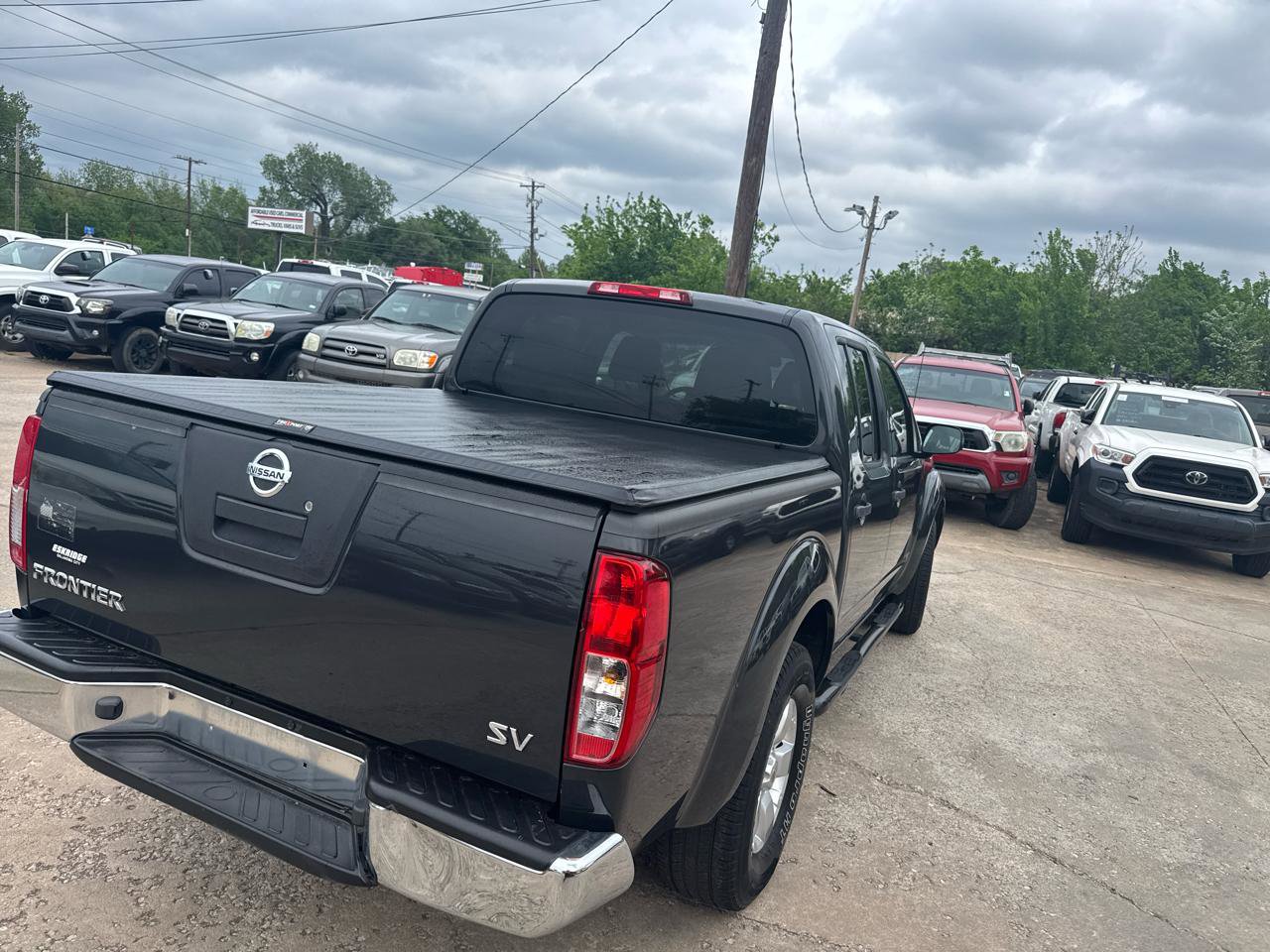 Used 2012 Nissan Frontier SV RWD image 32