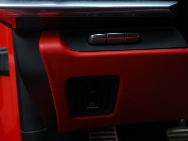 Used 2021 Chevrolet Corvette Stingray Premium Cpe w/ Z51 Performance Package image 35