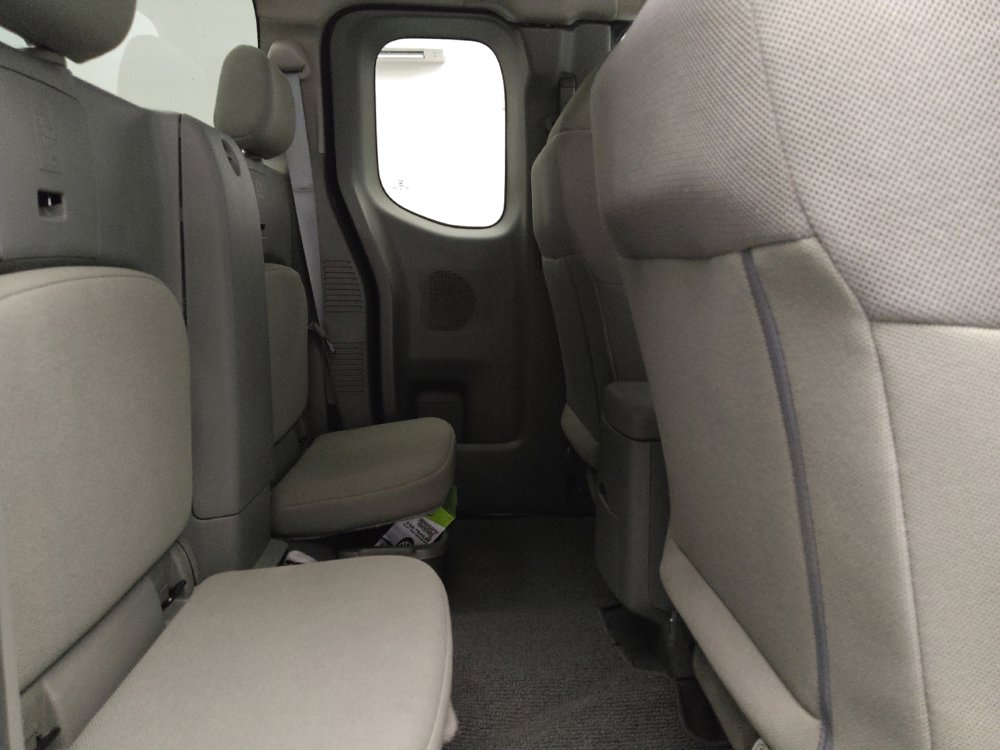 Used 2021 Nissan Frontier S image 19