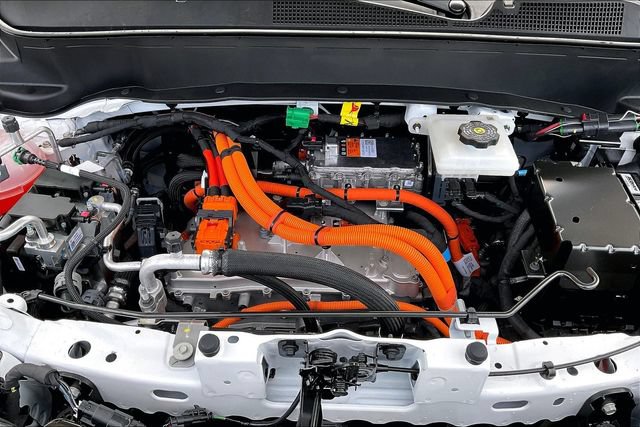 New 2027 Chevrolet Bolt LT w/ Comfort Package FWD image 12