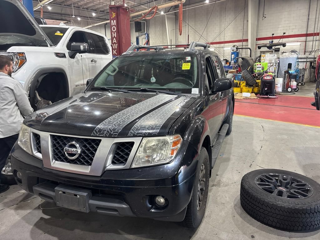 Used 2018 Nissan Frontier PRO-4X w/ Pro-4x Luxury Package AWD/4WD image 1