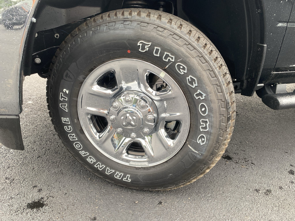 New 2026 RAM 2500 Tradesman AWD/4WD image 9