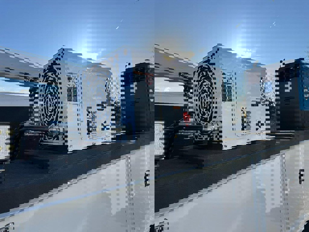 New 2024 Ford F550 4x4 SuperCab Super Duty image 14