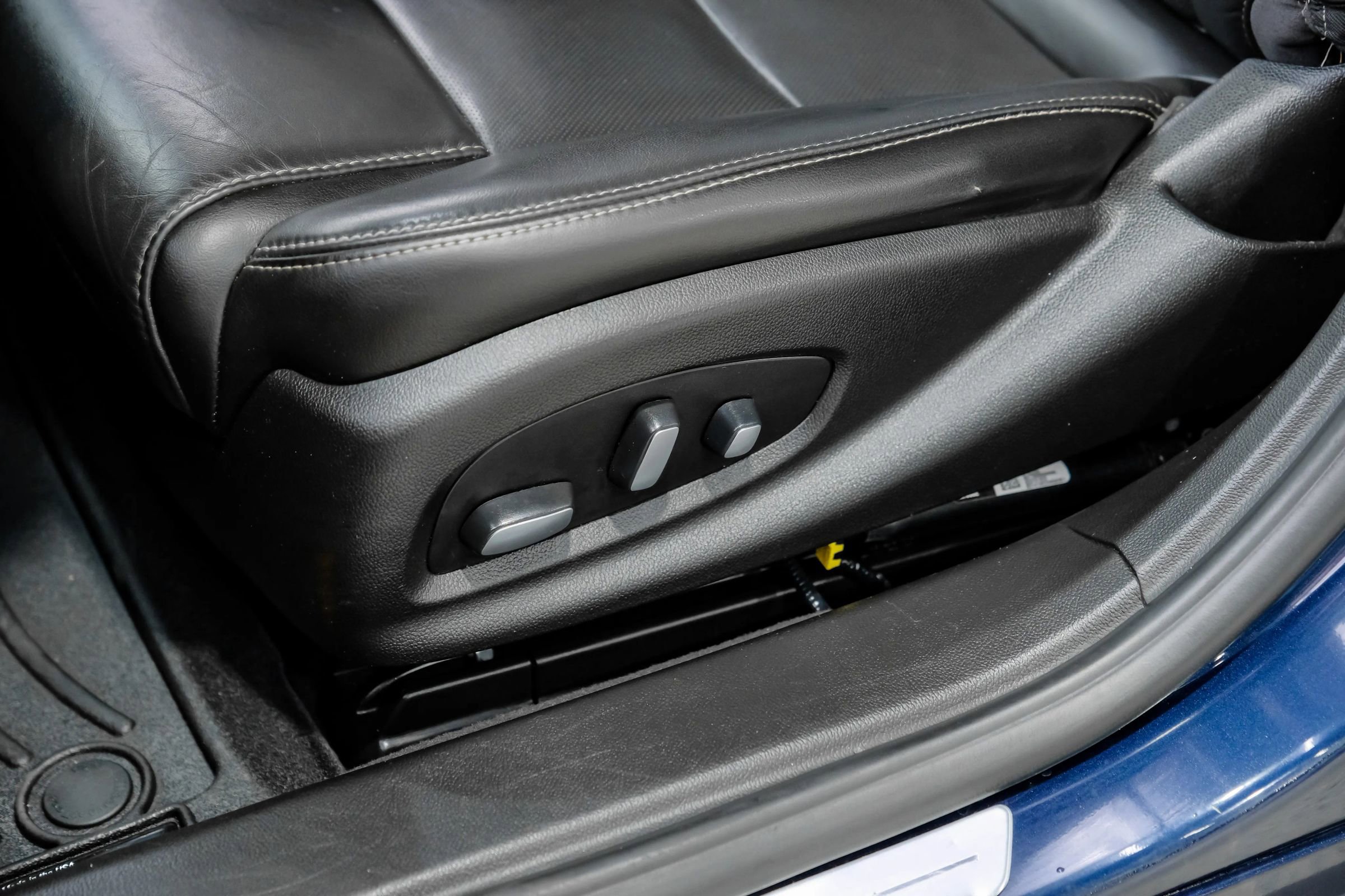 Used 2019 Cadillac XTS Luxury image 41