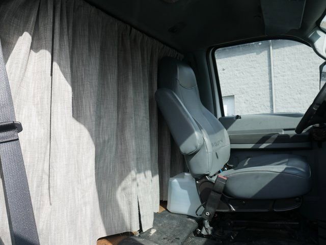 Used 2022 Ford F750 2WD Regular Cab Super Duty image 21