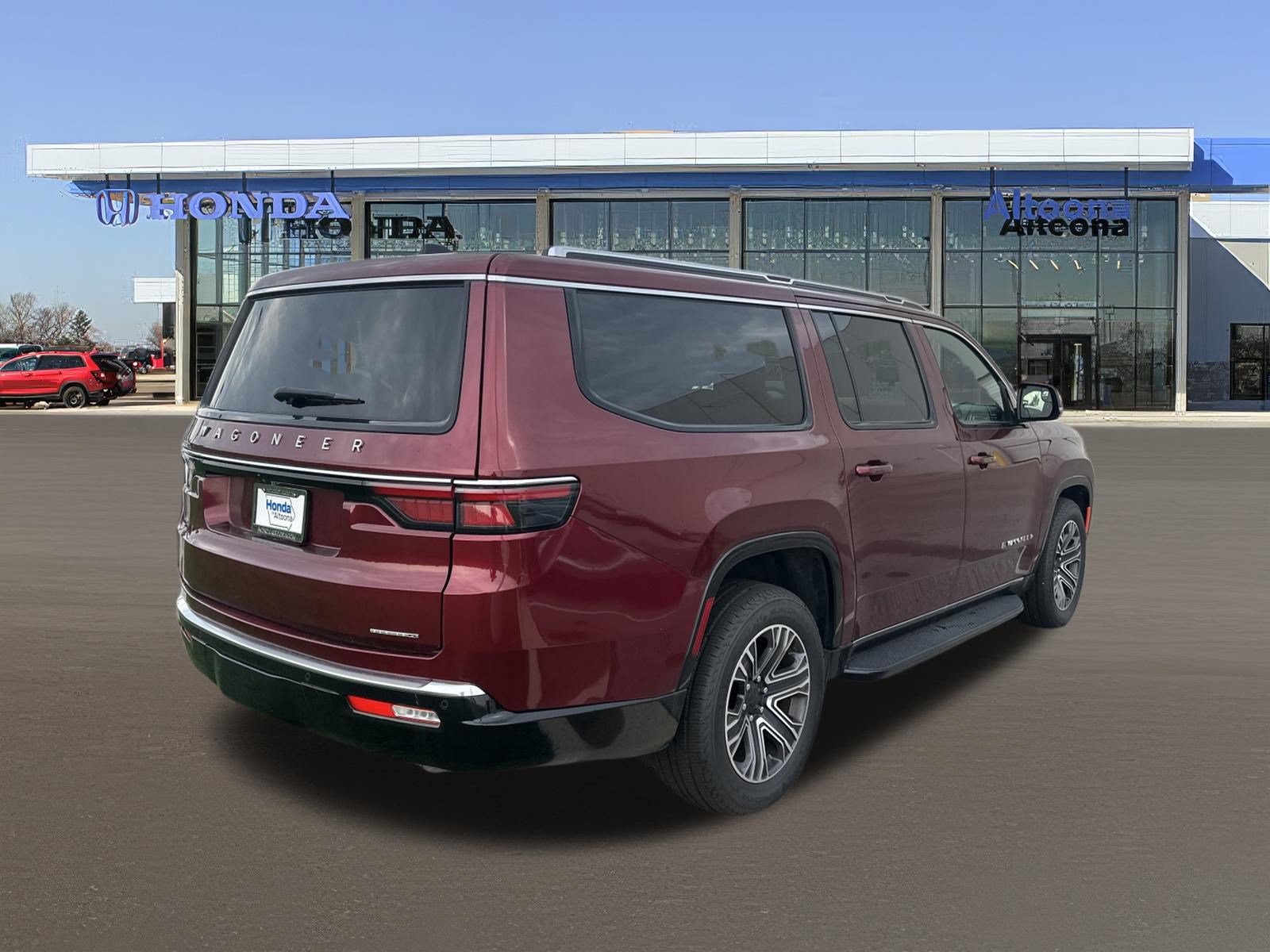Used 2024 Jeep Wagoneer L Series II w/ Flexible Seating Group AWD/4WD image 4