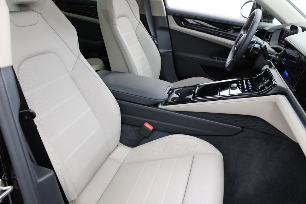 New 2026 Porsche Panamera image 28