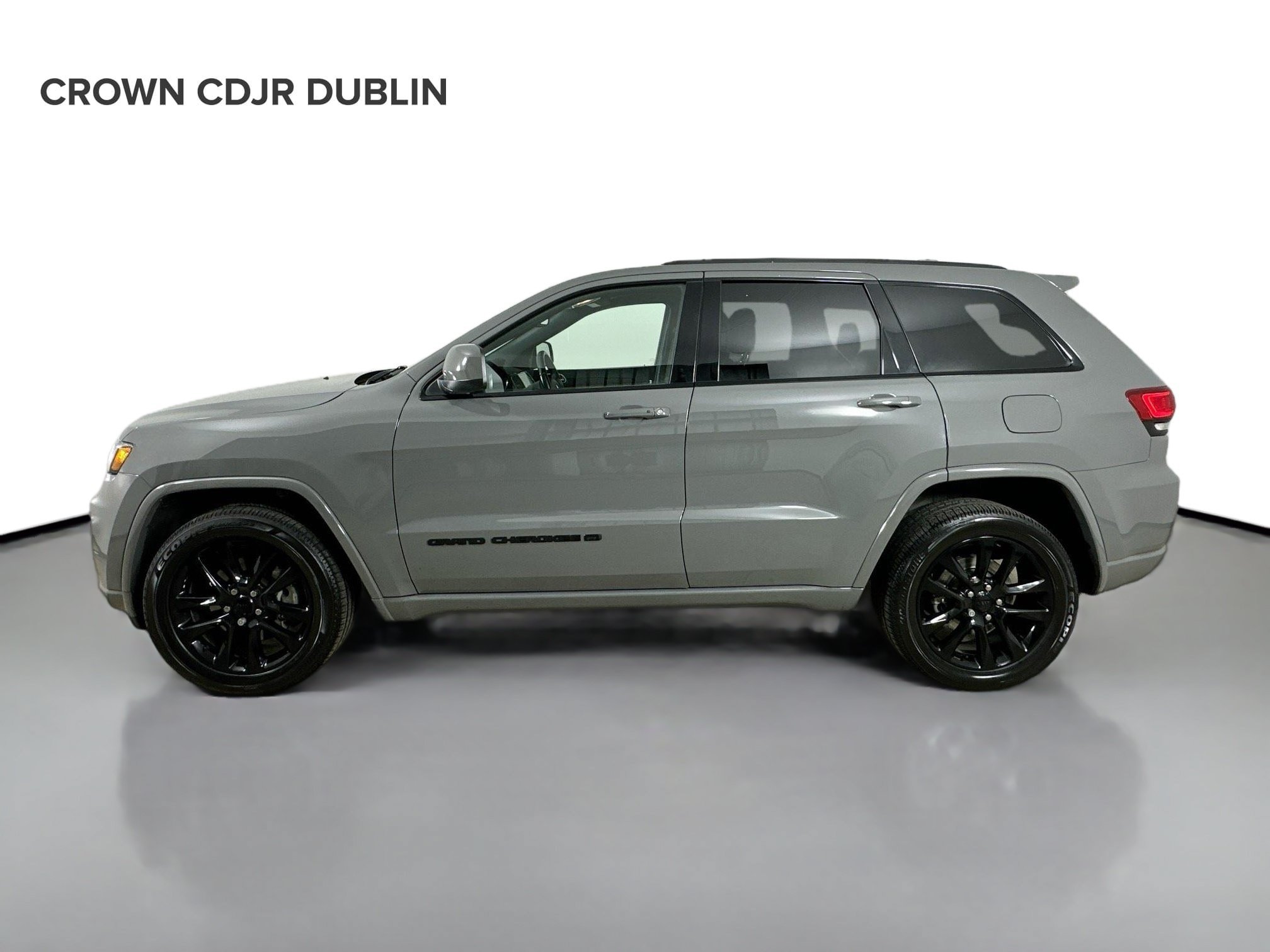 Used 2022 Jeep Grand Cherokee Laredo X AWD/4WD image 8