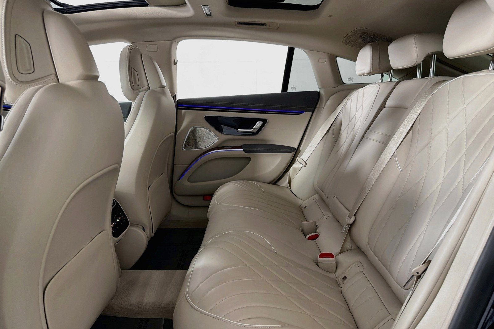 Certified 2023 Mercedes-Benz EQS 580 4MATIC Sedan image 9