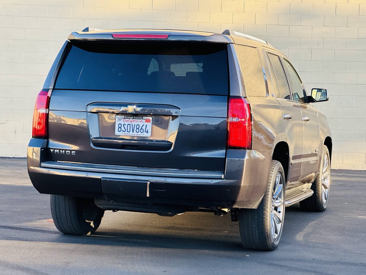 Used 2016 Chevrolet Tahoe LTZ AWD/4WD image 2