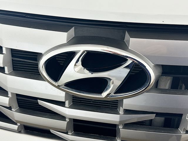 Used 2022 Hyundai Santa Cruz SEL Premium image 26