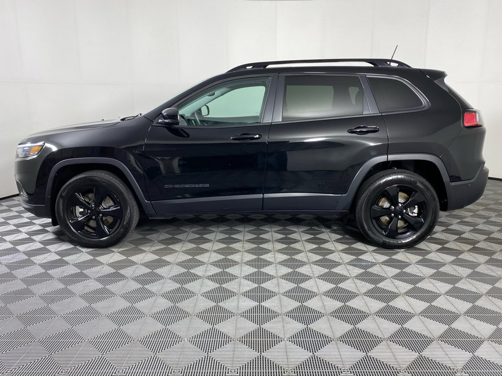 Used 2023 Jeep Cherokee Altitude Lux w/ Lux Elite Package image 16