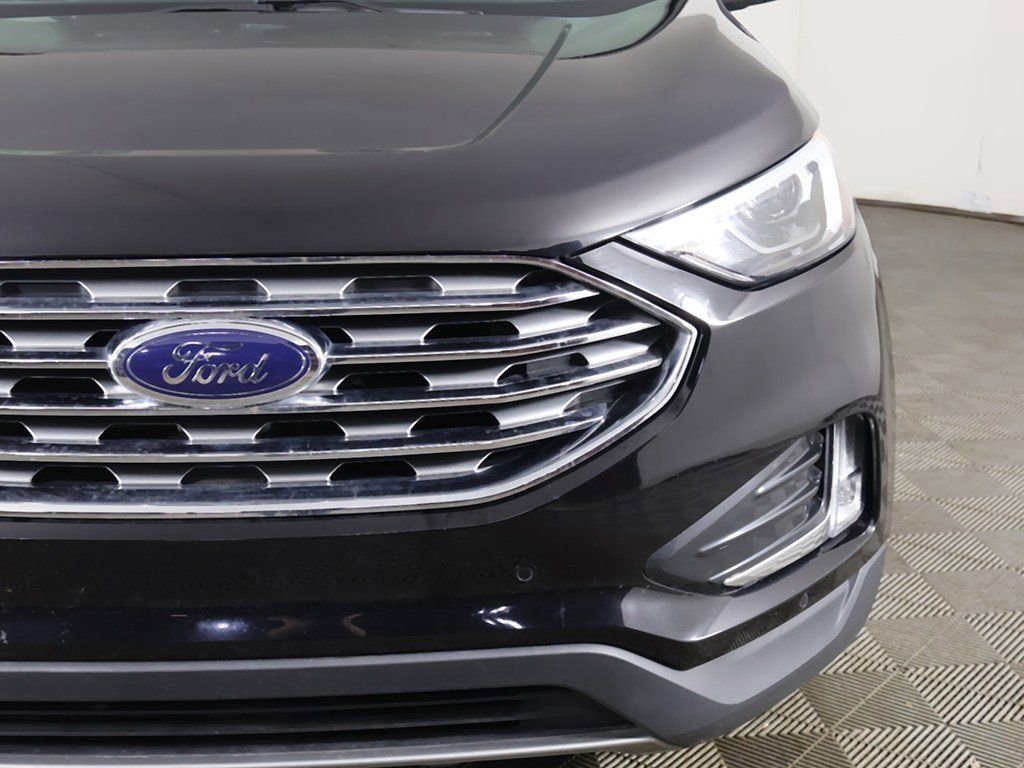 Used 2022 Ford Edge Titanium image 12