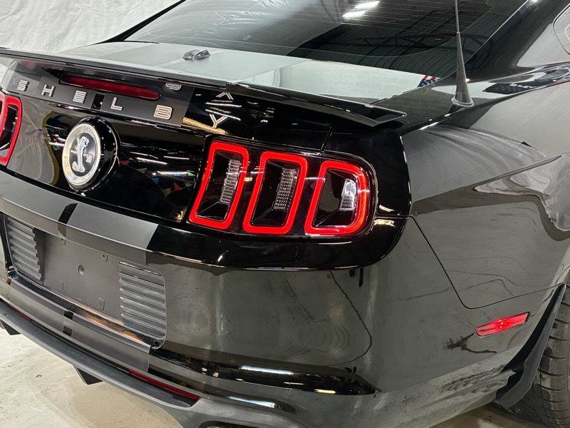 Used 2013 Ford Mustang Shelby GT500 RWD image 8