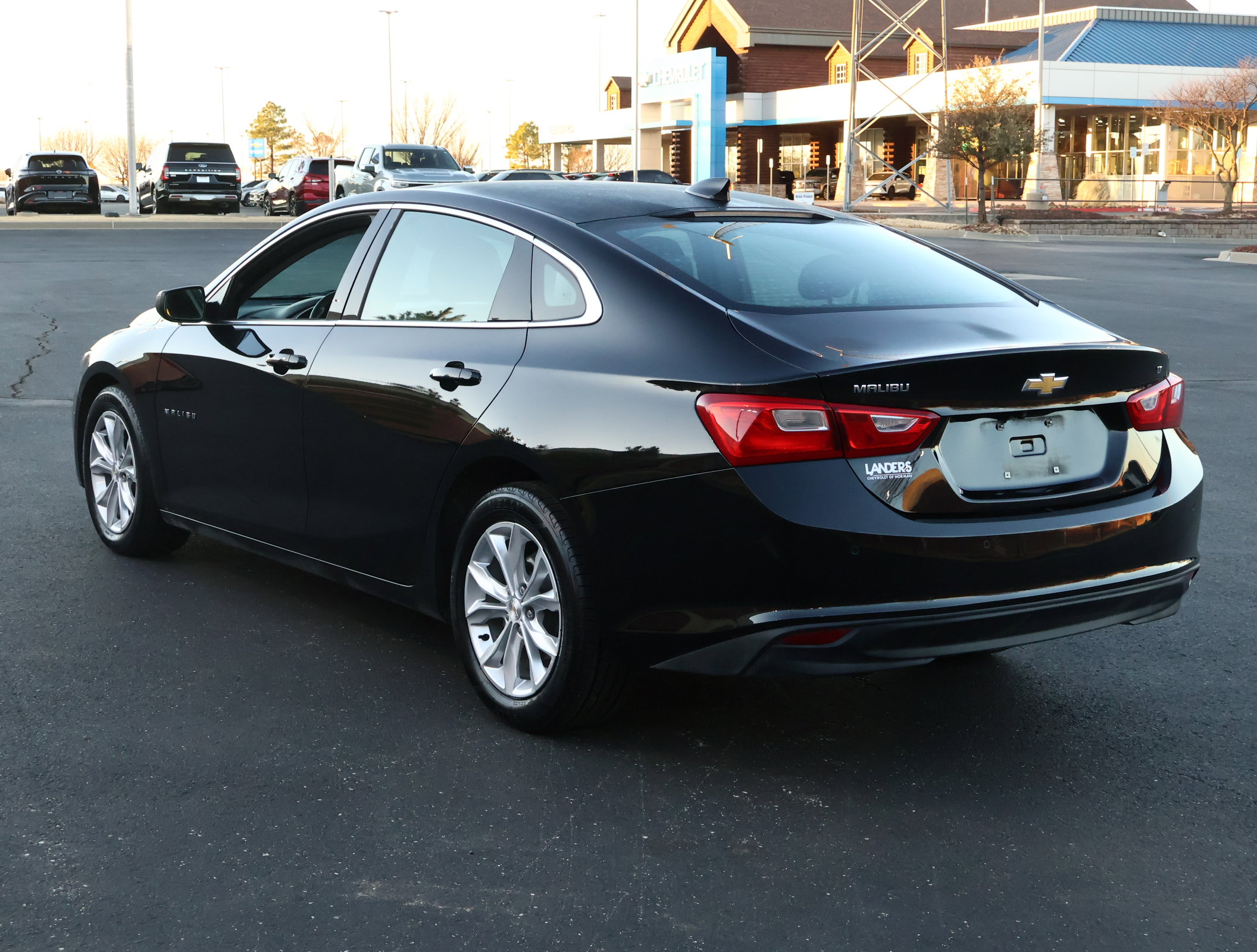 Used 2025 Chevrolet Malibu LT image 7