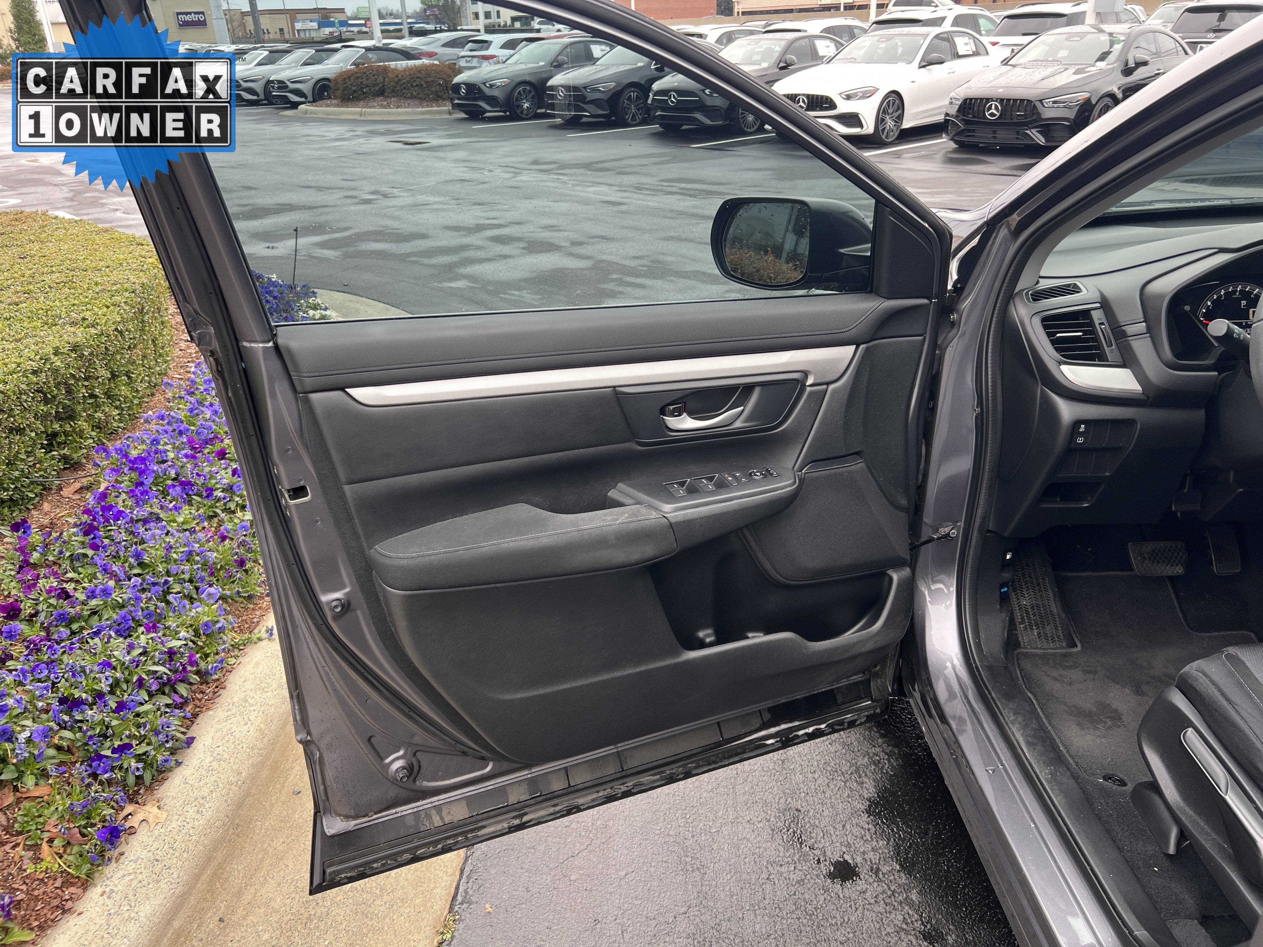 Used 2018 Honda CR-V LX image 14