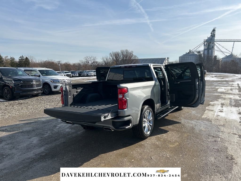 Used 2023 Chevrolet Silverado 1500 High Country w/ Technology Package image 33