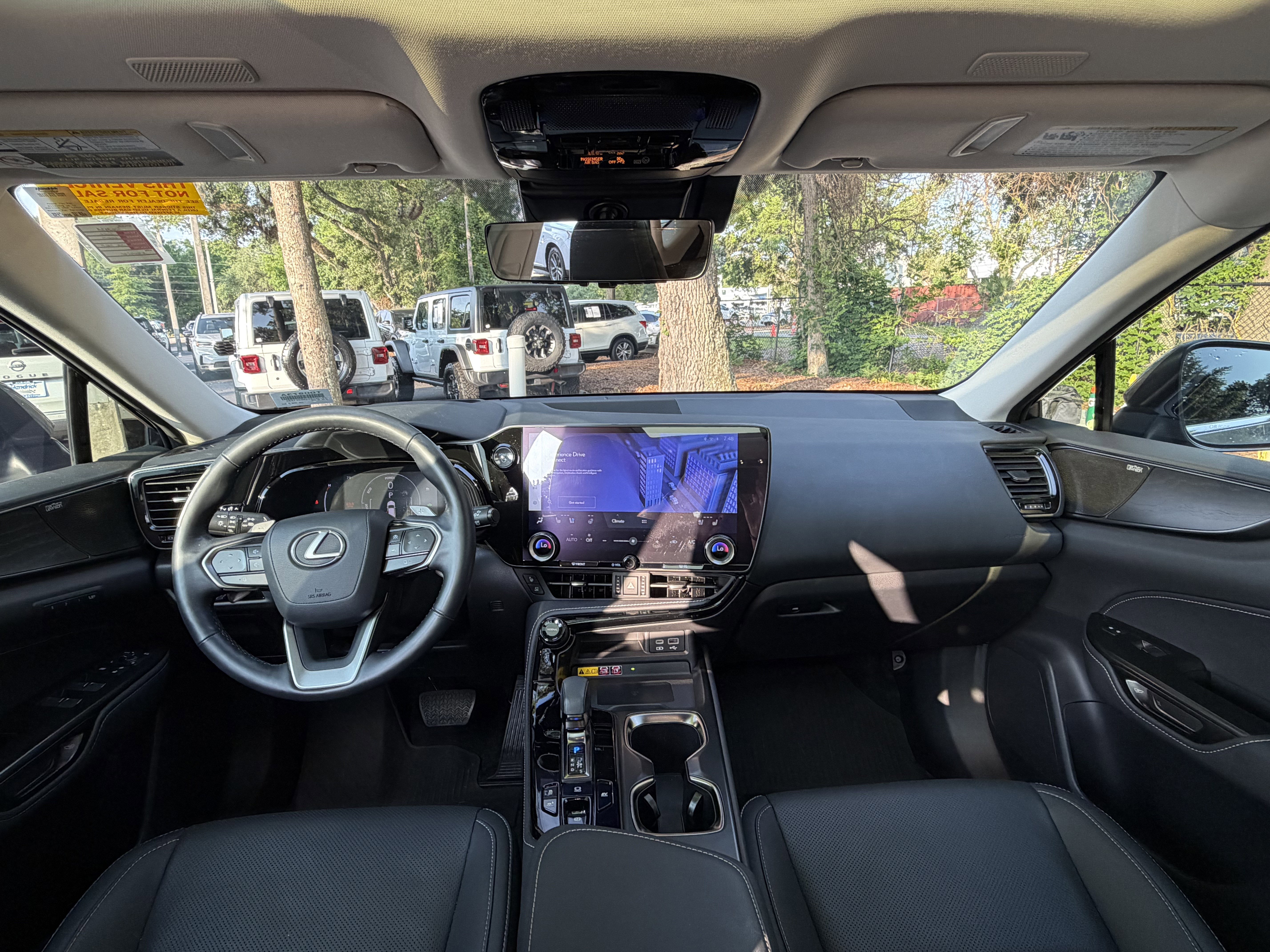 Used 2022 Lexus NX 350h AWD w/ Vision Package image 33