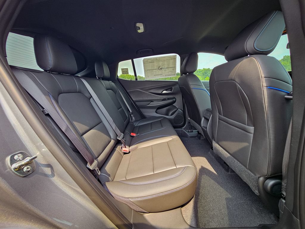 New 2026 Buick Envista Sport Touring w/ Convenience I Package FWD image 34
