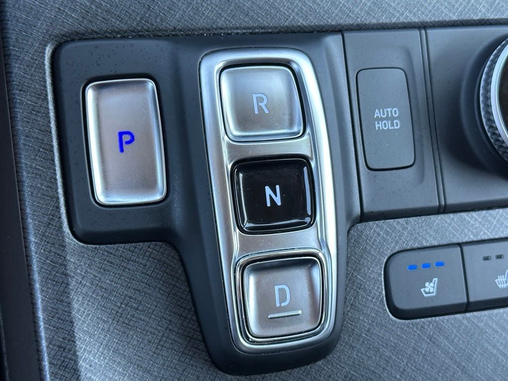 Used 2024 Hyundai Palisade Limited AWD/4WD image 24