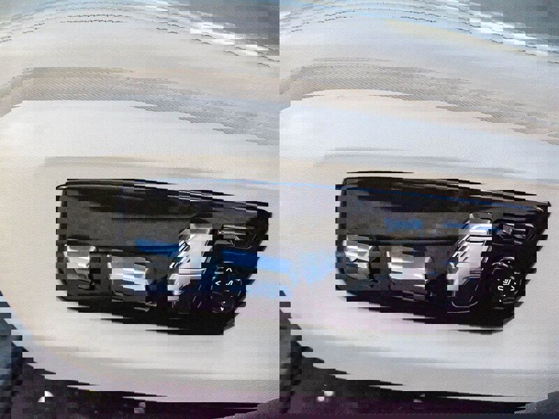 Used 2020 BMW 750i xDrive w/ Executive Package image 48