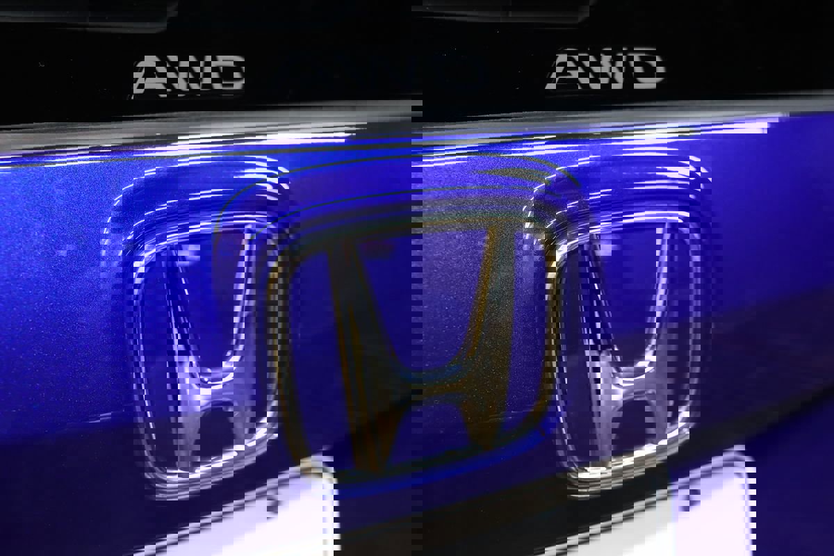 Used 2025 Honda CR-V EX-L image 19