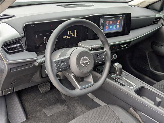 New 2025 Nissan Kicks S video 3