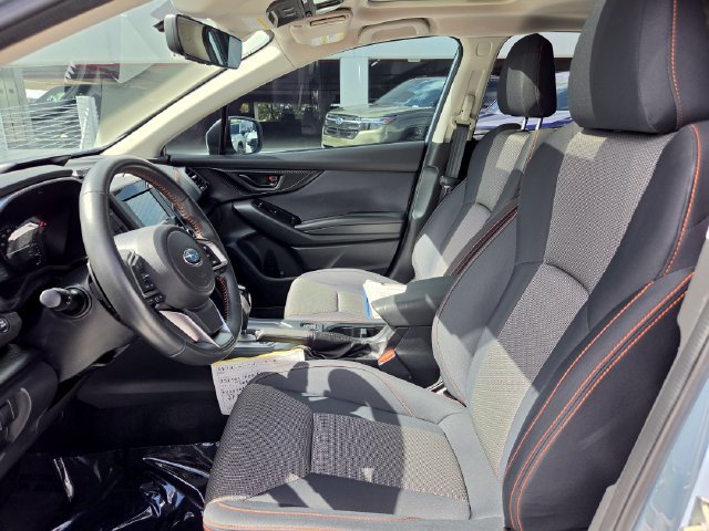 Used 2020 Subaru Crosstrek 2.0i Premium w/ Moonroof Package 2 AWD/4WD image 18