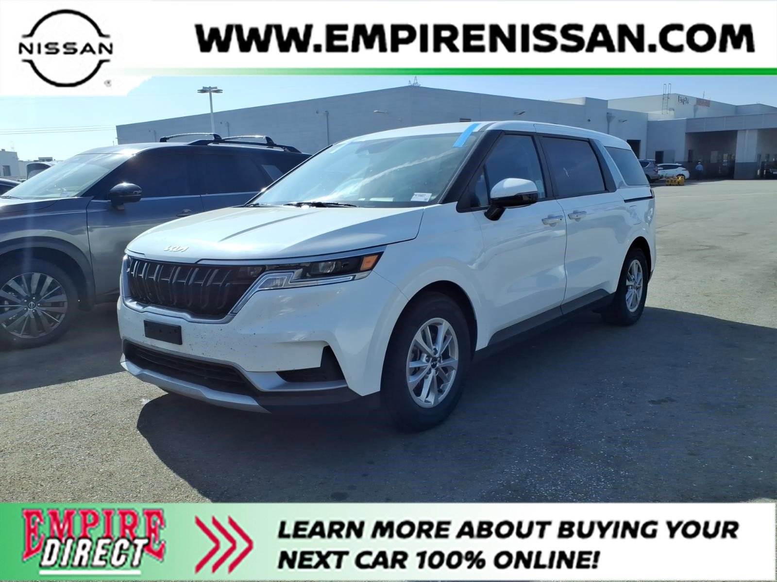 Used 2024 Kia Carnival LX image 1