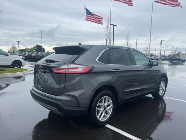 Used 2023 Ford Edge SEL w/ Convenience Package AWD/4WD image 5