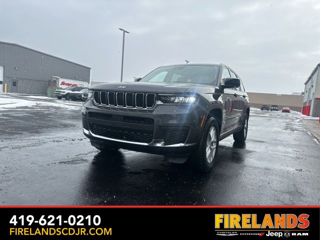 Used 2023 Jeep Grand Cherokee L Laredo w/ Luxury Tech Group I image 4