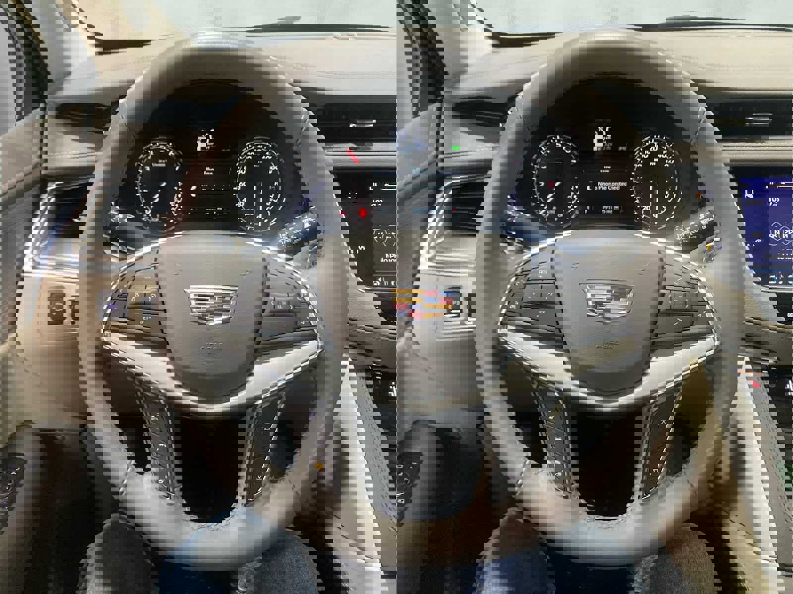 Used 2024 Cadillac XT5 Premium Luxury w/ LPO, Floor Liner Package image 19