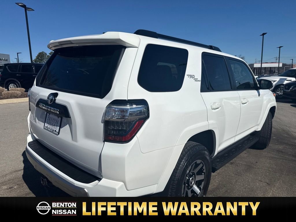 Used 2024 Toyota 4Runner TRD Off-Road Premium image 8