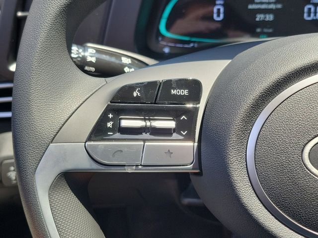 New 2026 Hyundai Elantra Hybrid FWD image 7