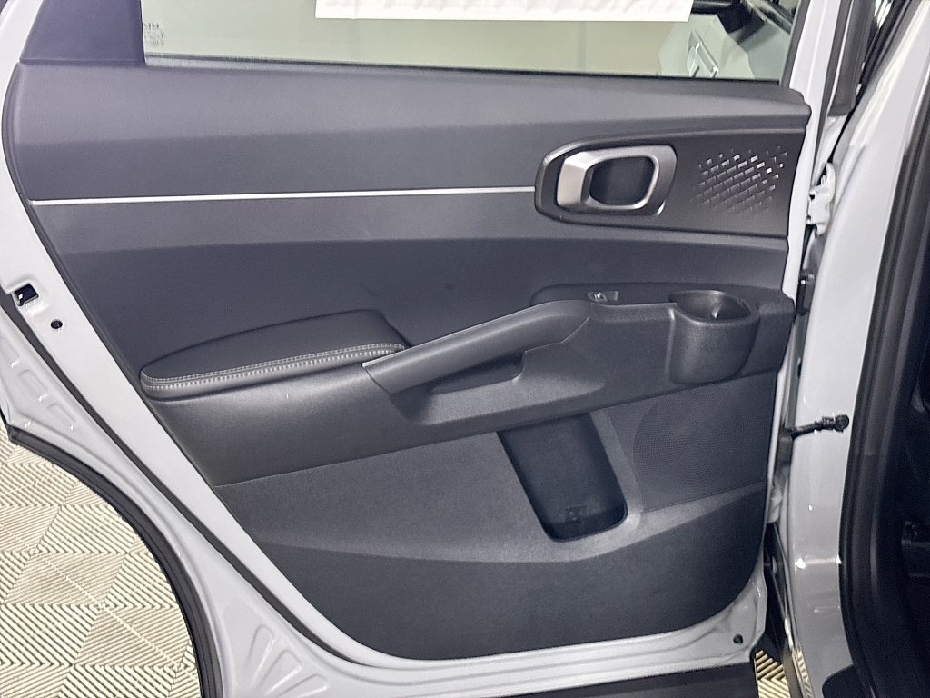 New 2026 Kia Sorento S AWD/4WD image 18