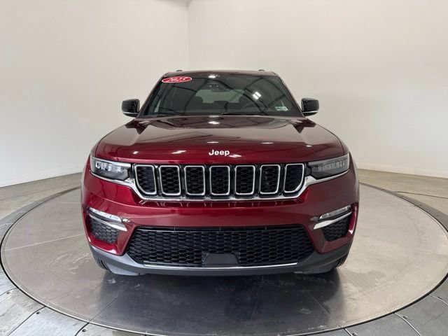 Used 2025 Jeep Grand Cherokee Limited AWD/4WD image 2