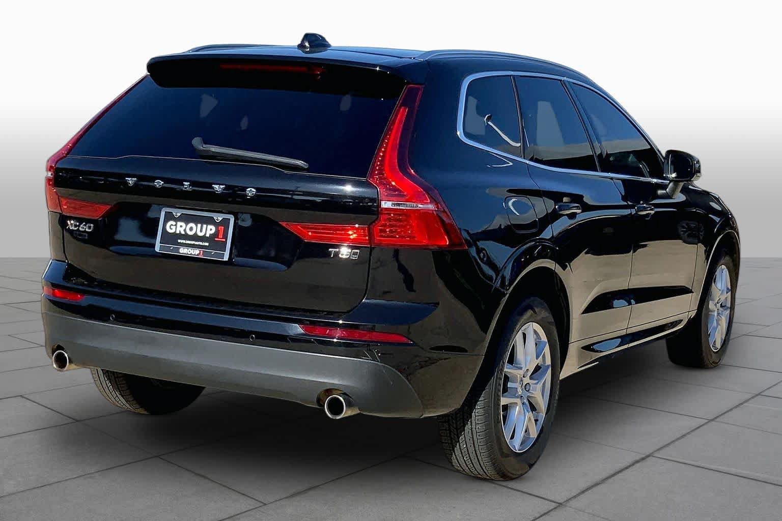 Used 2020 Volvo XC60 T5 Momentum AWD/4WD image 13