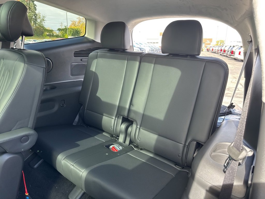 New 2026 Hyundai Ioniq 9 Calligraphy image 17