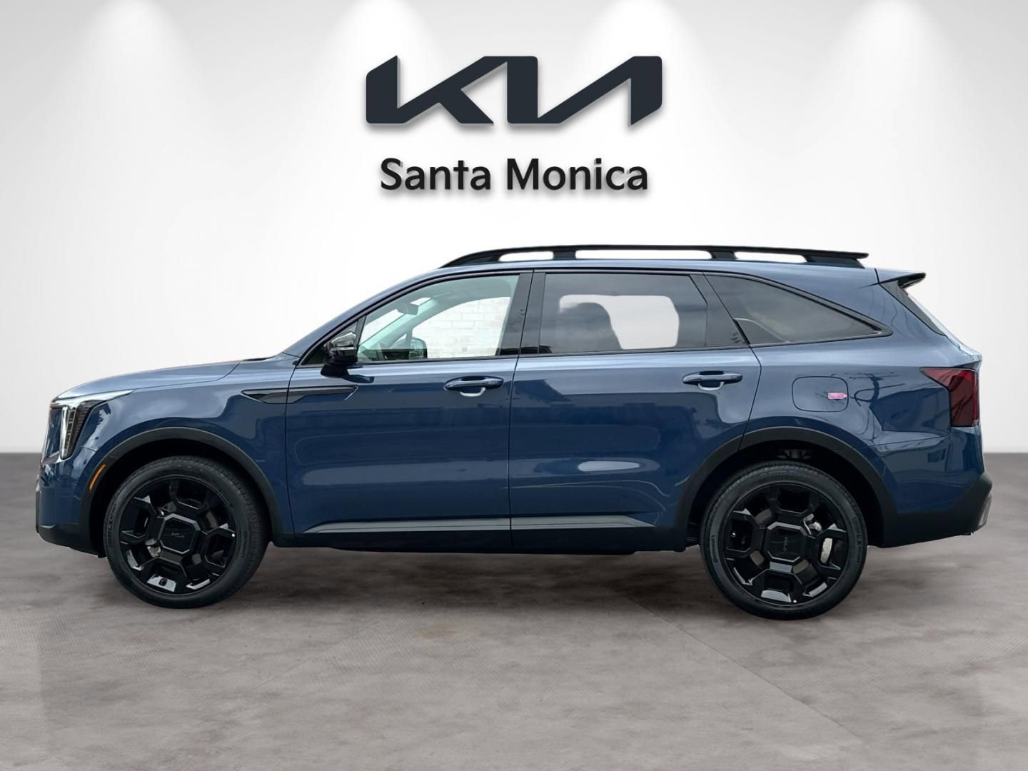 Certified 2025 Kia Sorento X-Line EX AWD/4WD image 3