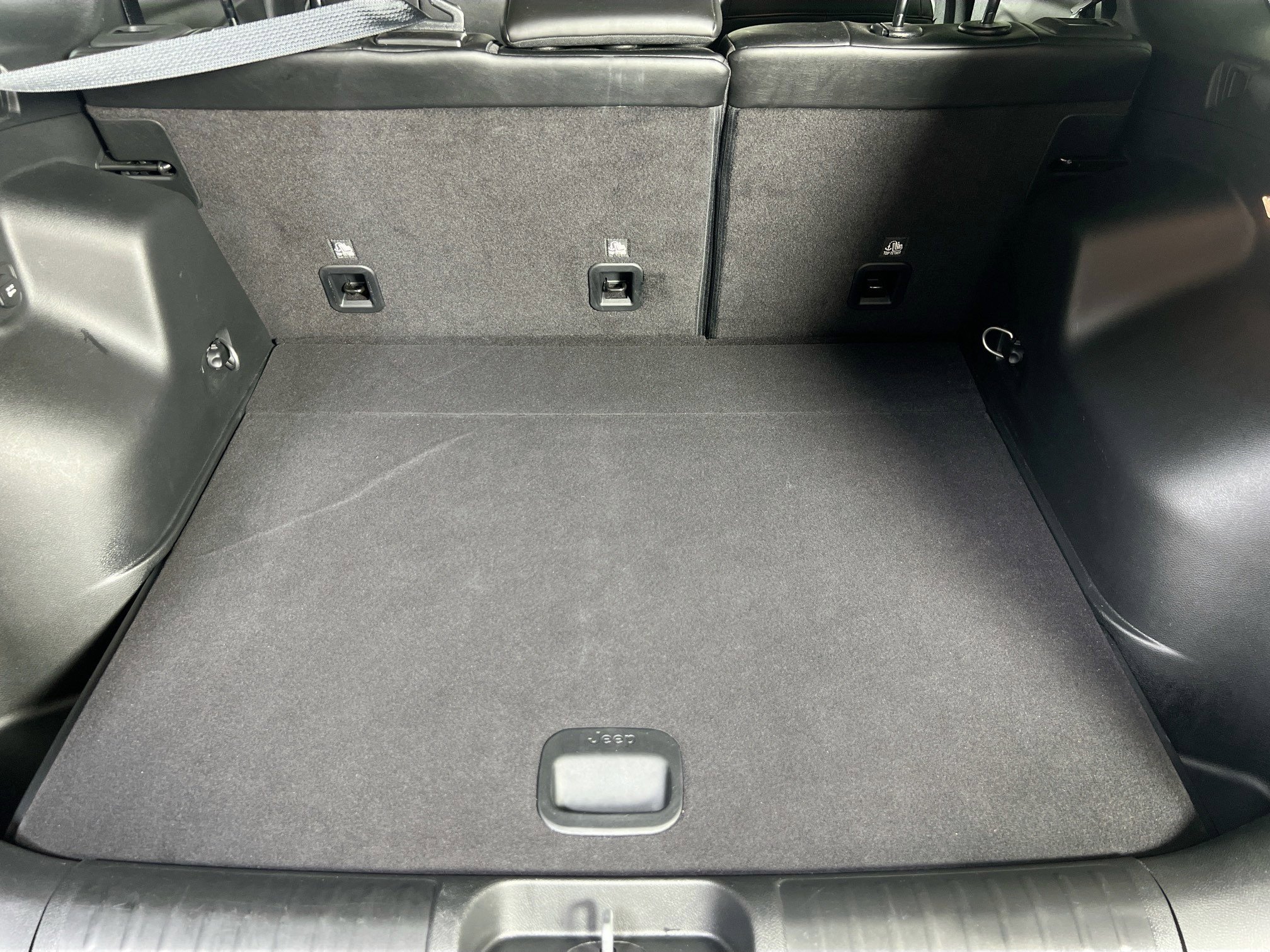 Used 2023 Jeep Cherokee Altitude Lux image 25