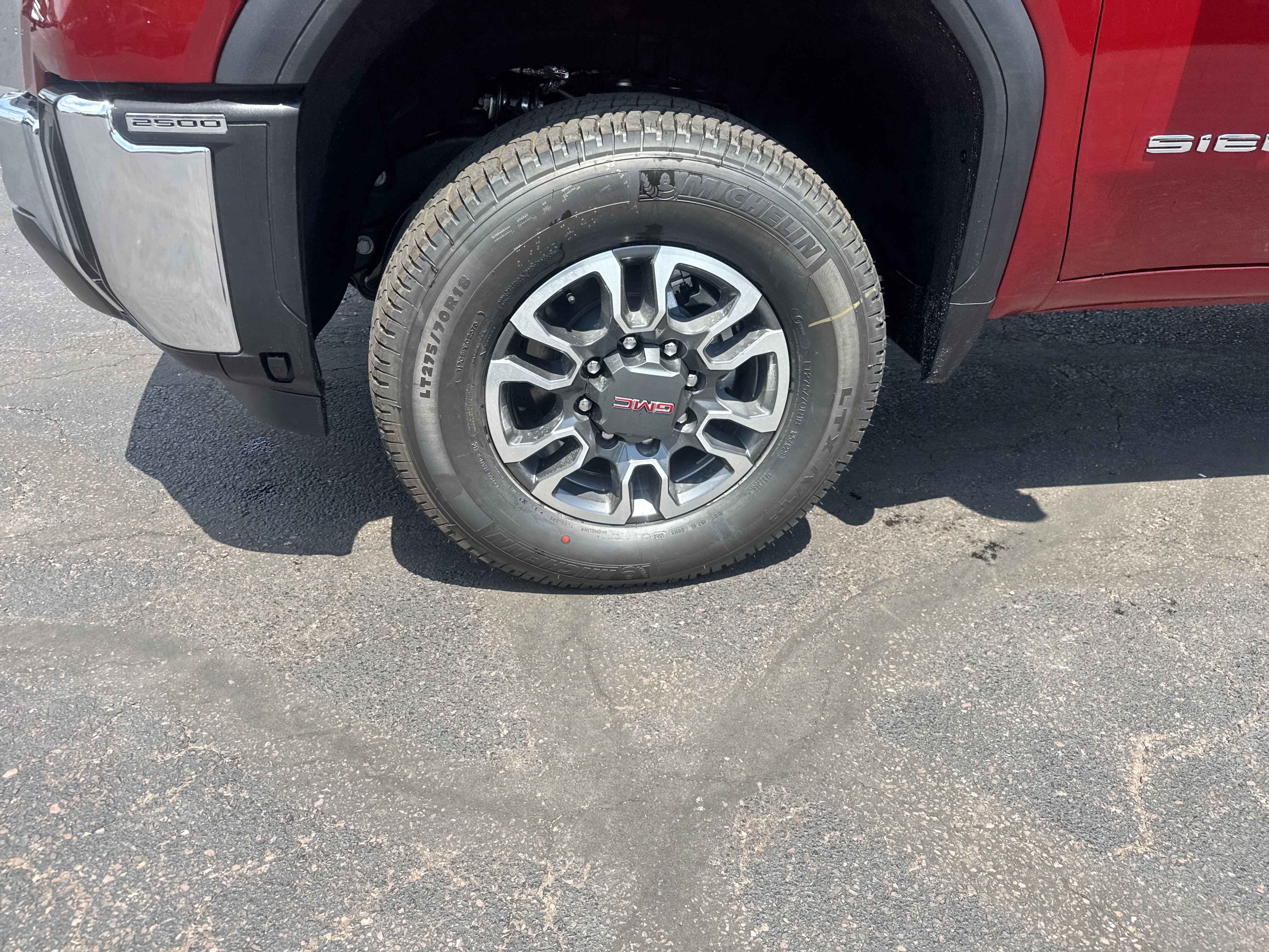 New 2026 GMC Sierra 2500 SLT AWD/4WD image 11