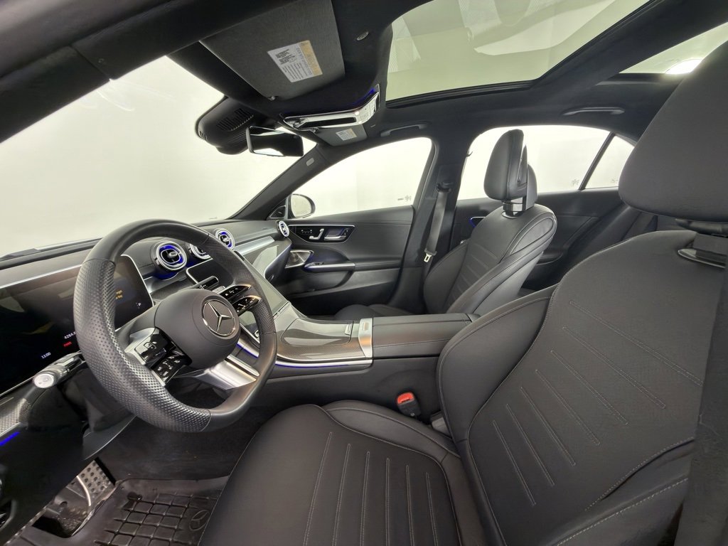 Used 2025 Mercedes-Benz C 300 4MATIC Sedan image 12