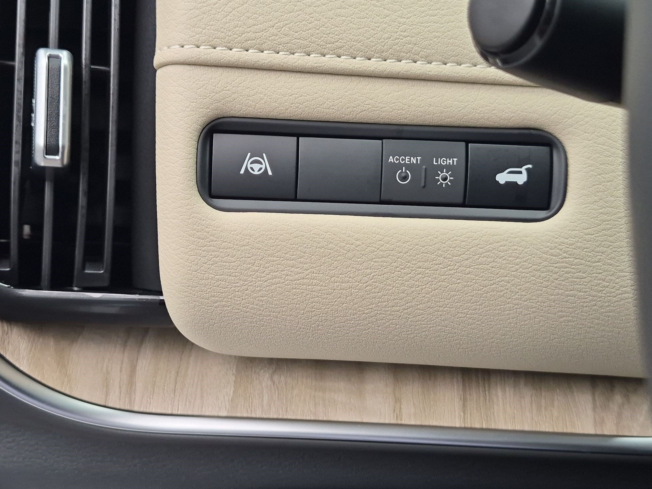 New 2026 Nissan Armada Platinum w/ Accent Package AWD/4WD image 17