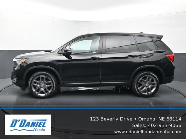 Used 2023 Honda Passport EX-L image 2