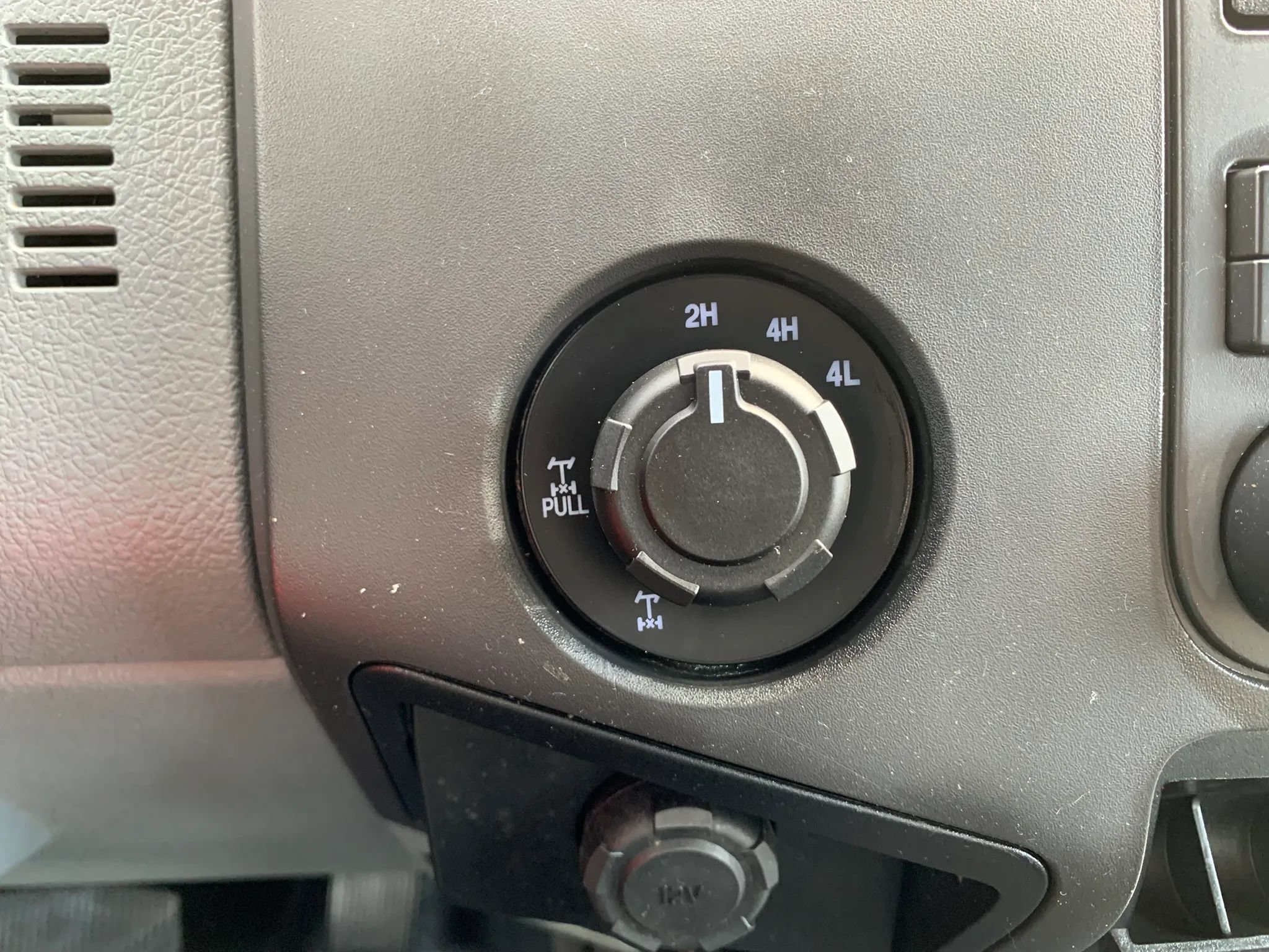 Used 2015 Ford F450 XL w/ Power Equipment Group AWD/4WD image 16